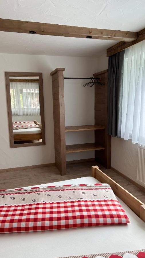 Ferienwohnungen Lodge-B Weissenbach am Lech Eksteriør billede