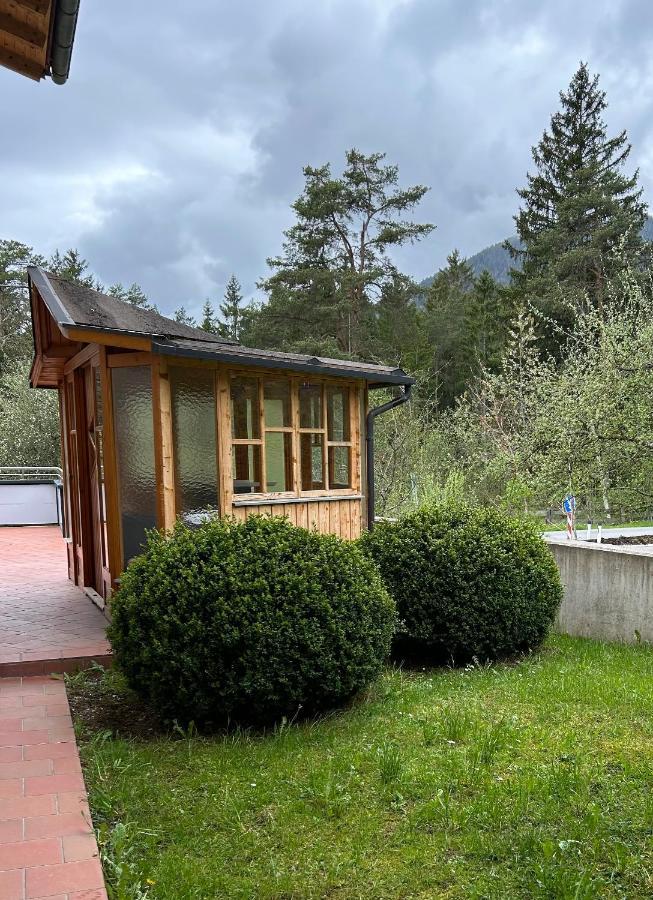 Ferienwohnungen Lodge-B Weissenbach am Lech Eksteriør billede