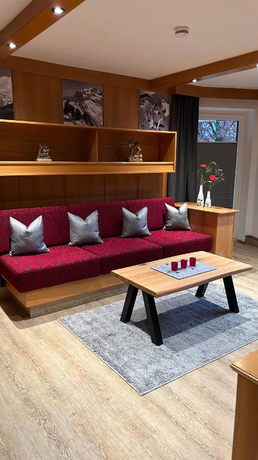 Ferienwohnungen Lodge-B Weissenbach am Lech Eksteriør billede