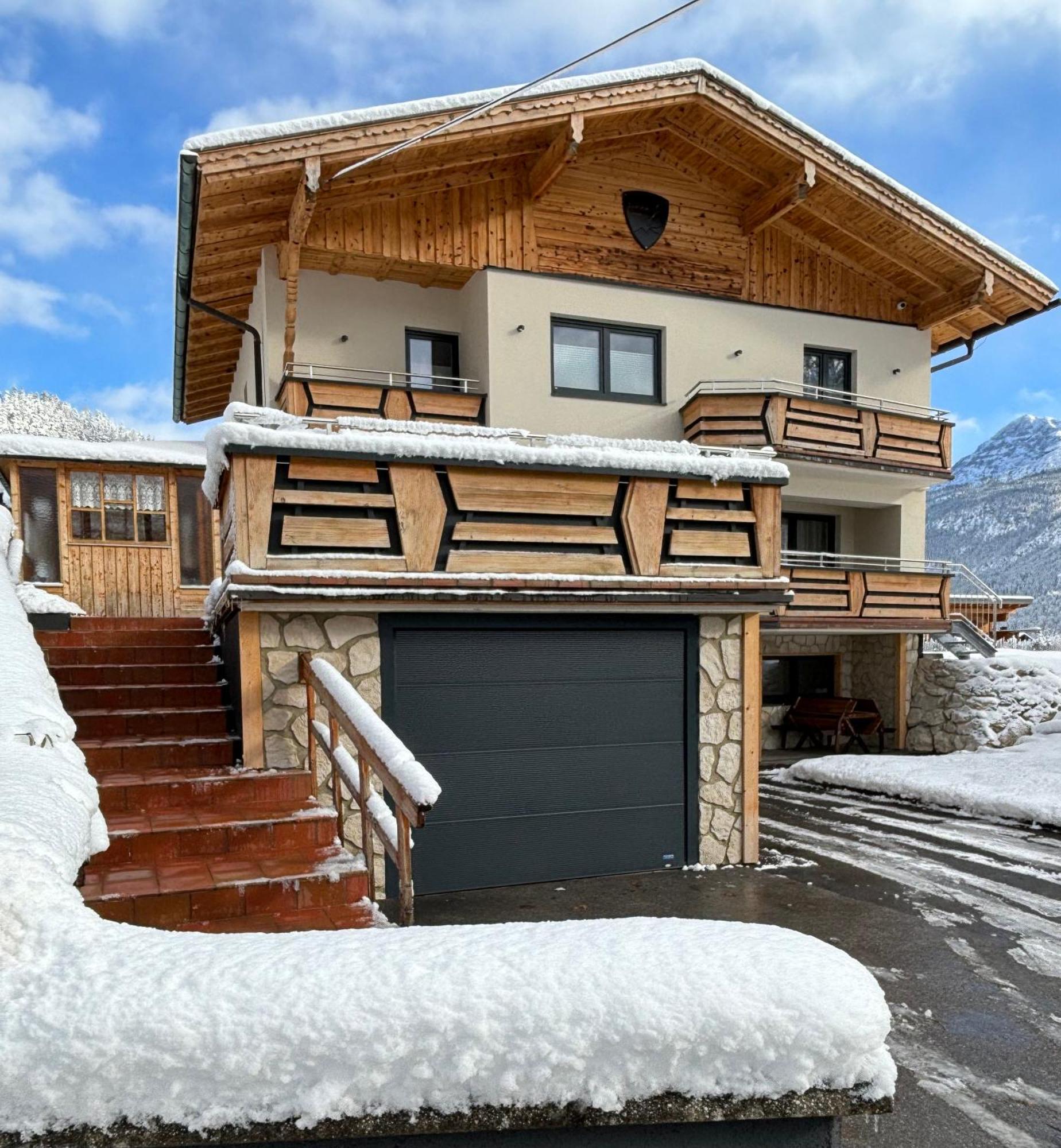 Ferienwohnungen Lodge-B Weissenbach am Lech Eksteriør billede